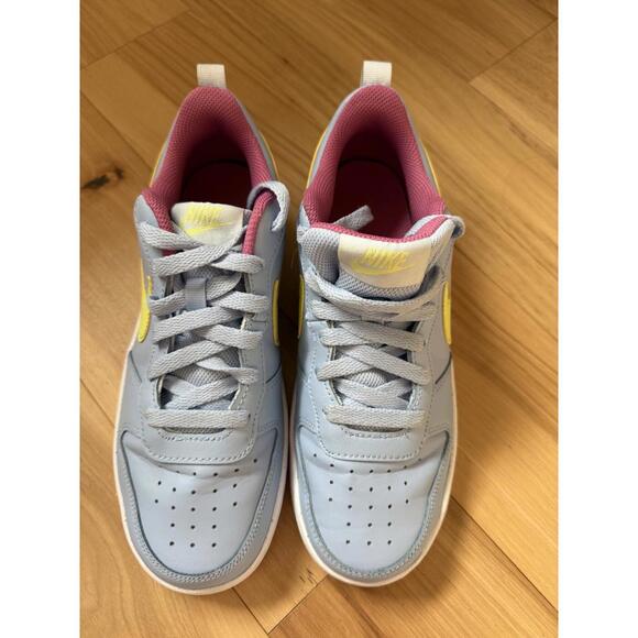NIKE Court Borough 2 Cobalt Bliss Light Lemon Twist Kids Teens Size 6Y - Picture 1 of 7